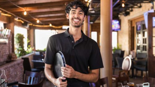 Datas Comemorativas de Agosto - Dia do Garçom